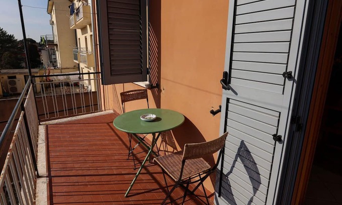 Faenza Wohnung | Comfortable Faentino Studio with terrace