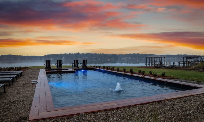 Eatonton Haus | Elegant Lakefront Home with Pool & Hot Tub