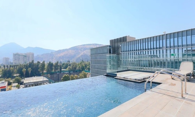 Las Condes Wohnung | High Studio, Gym and Parking
