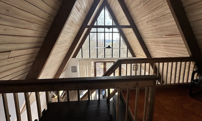 Lancaster Haus | High above Center HIll Lake. Come enjoy Owl's Nest.