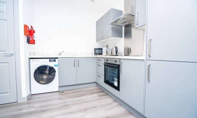 Brierley Hill Wohnung | Bright and Modern 1 Bed Apartment in Redditch