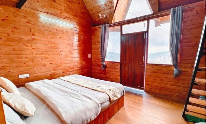 Theog Hütte | Snowind Cottages - Double Room with Mountain View