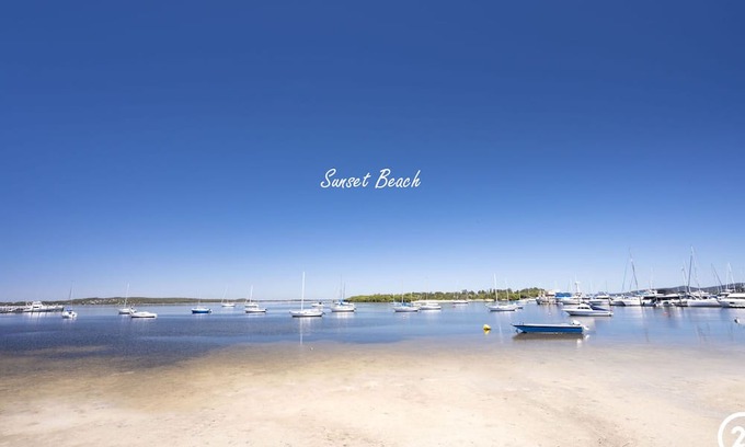 Soldiers Point Wohnung | Tranquil Escape in Soldiers Point