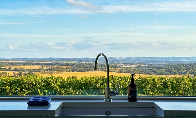 Mount Eliza Haus | Luxury Mt Eliza House Expansive Mountain View