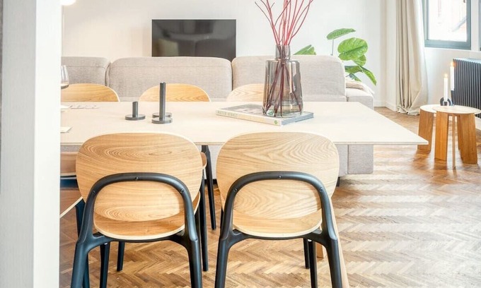 University District Wohnung | Unique 2-BR Antwerp Apt