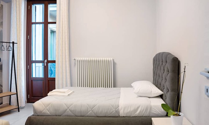 Saluzzo Wohnung | Apartment 'Civico 16' with Balcony