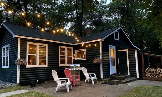 Ossipee Kabine | Cozy cabin in enchanting Merrifield with AC, WiFi