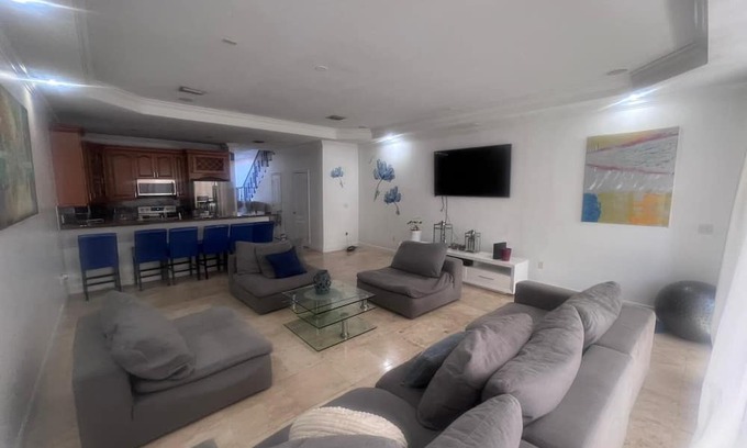 The Roads Haus | 3-bedroom 3.5 Bathrooms townhome in enjoyable Heart of Downtown Miami with Pool