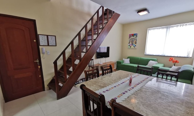 Braga Wohnung | Cozy apartment with terrace and barbecue within walking distance of the beach.