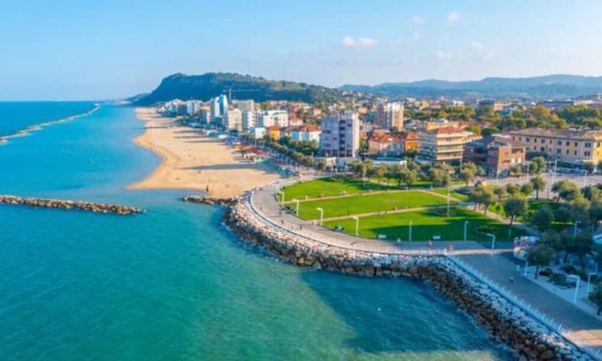 Pesaro Wohnung | Vrbo Property