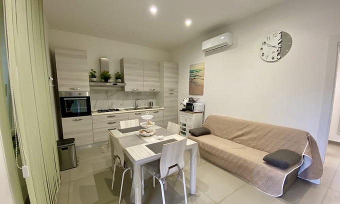 Frattamaggiore Haus | Appartamento Casa Crispino Piano Terra Per 2 Persone