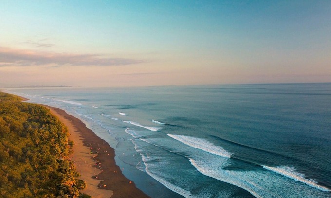 Bejuco Wohnung | Beachside Bliss: Shared Pool, BBQ -Close to beach!