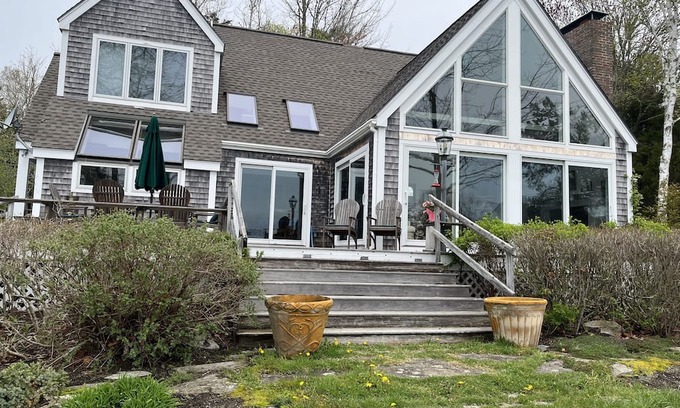 Blue Hill Haus | Sandpiper - 4 bedrooms, Rents Monthly Oct - June