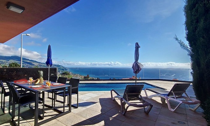 Prazeres Haus | Elísio do Mar by LovelyStay