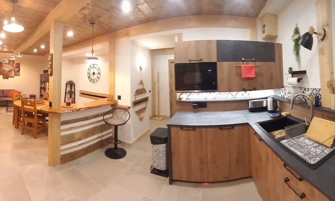 Saint-Nicolas-la-Chapelle Wohnung | Appartement Rénové La Chapelle des Myrtilles