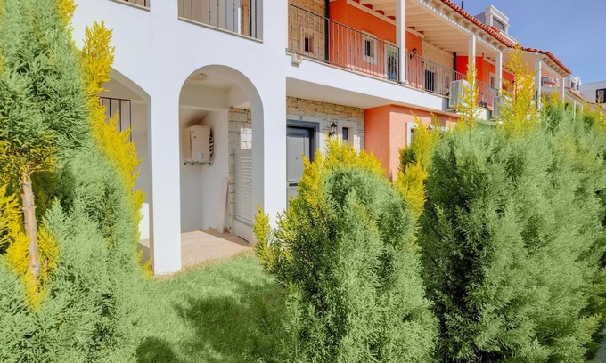 Alacati Wohnung | Vacation Flat w Sauna in Alacati, 5 min to Beach