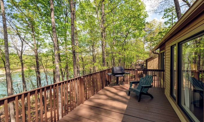 Buford Kabine | Lake Houses at Lanier Islands Resort