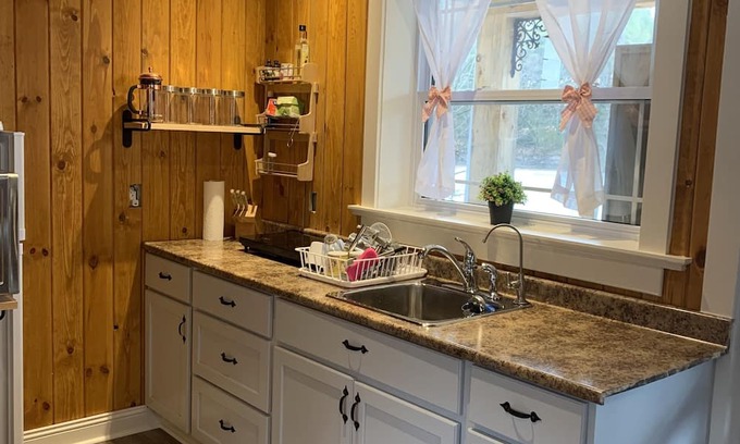 North Kawartha Kabine | Cozy Gateway on Eels Lake