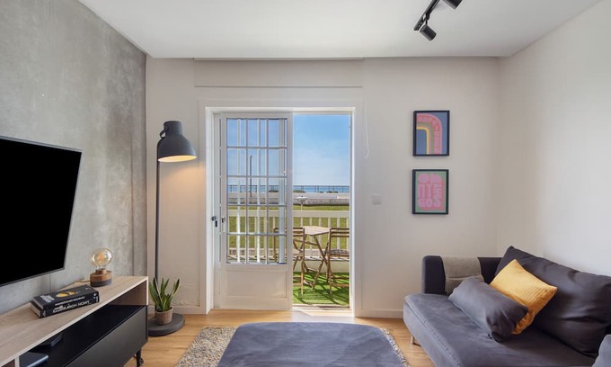 Vagos Wohnung | Apartment 'Sunset At Vagueira Beach' with Sea View, Balcony and Wi-Fi