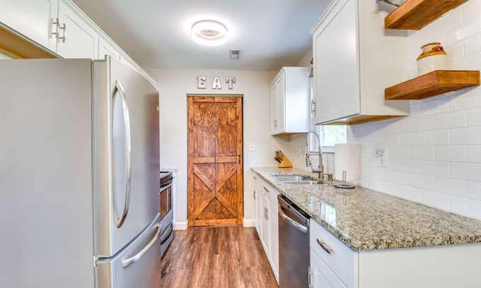 Clemson Hütte | Dog-Friendly Clemson Cottage < 1 Mi to University!