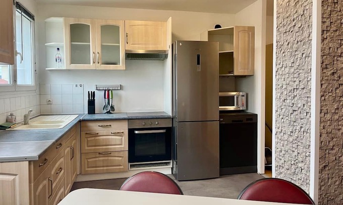 Besancon Wohnung | Grand Appartement Lumineux de 4 Chambres 92m²