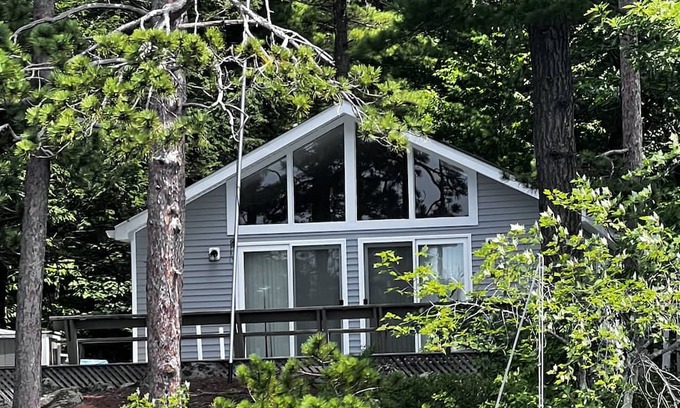 Alton Bay Kabine | Wonderful cabin lakefront in Alton