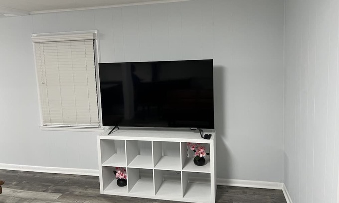 Monroe Haus | The Lighthouse~country living at its best!