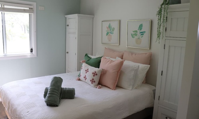 Cranley Kabine | Cosy Farm Stay. Minutes from Toowoomba Bypass
