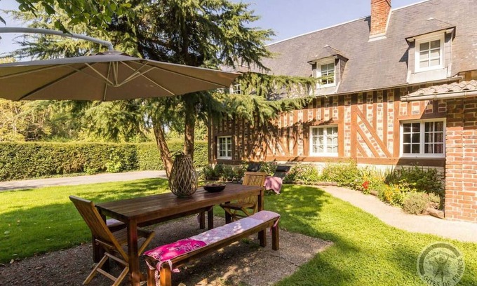 Annebault Haus | Homerez - House 12 km away from the beach for 8 ppl. with garden at Annebault