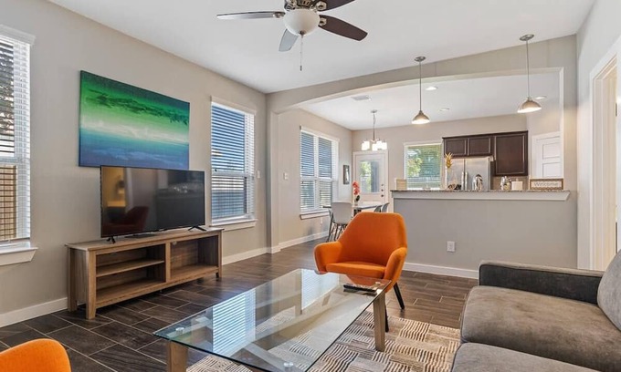 Midlothian Haus | Midlothian Modern Home