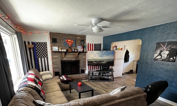 Fairfield Haus | Park view 2-bedroom home with outdoor dining and high speed WiFi in Fairfield