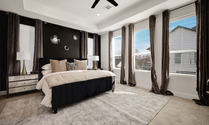 Spring Branch Central Haus | Enjoy easy access to everything from this spacious 3-story townhome.