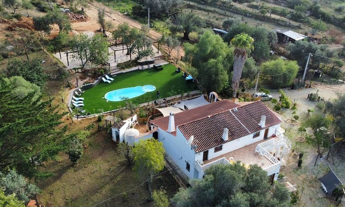 Porches Hütte | Quinta Algarve Para Grupos Piscinas Privadas