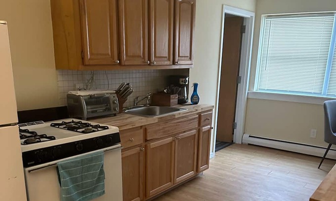 East Haven  Rutland County Wohnung | Stylish Apartment with Fireplace