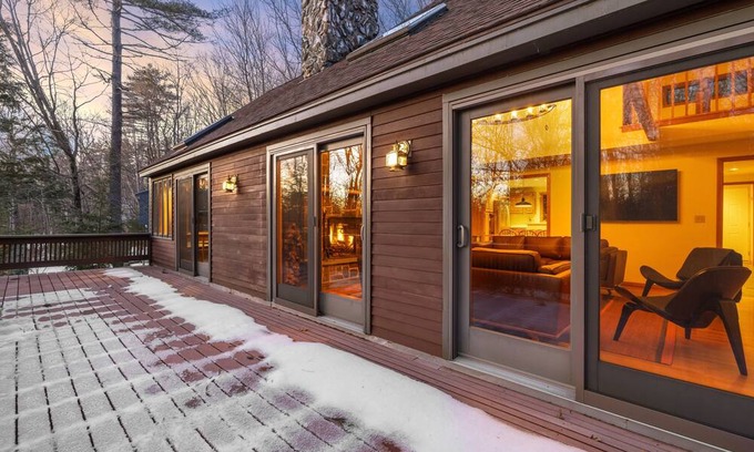 Moultonborough Haus | Lake Winnipesaukee Retreat - Private Beach Access