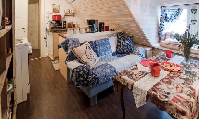 Altenbeken Wohnung | Forest view in the old forest office