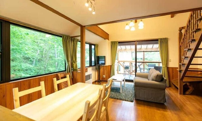 Neba Wohnmobilvermietung | A Whole building rental planAprilMay Room onl / Shimoina District Nagano