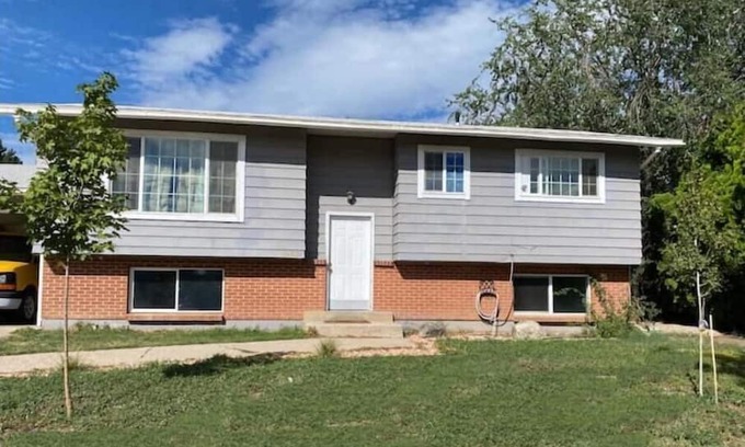 Layton Wohnung | Book Your Cozy Getaway!