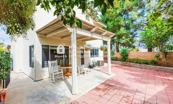 Corona Haus | Summer Palace on Towergrove #41276