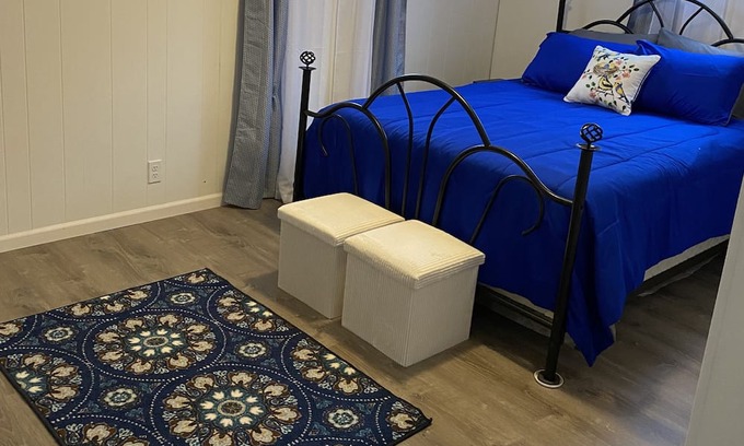 Sunrise Beach Kabine | Lakefront Cabin With One Well Dock In Popular LAKE OF THE OZARKS Cove Location!