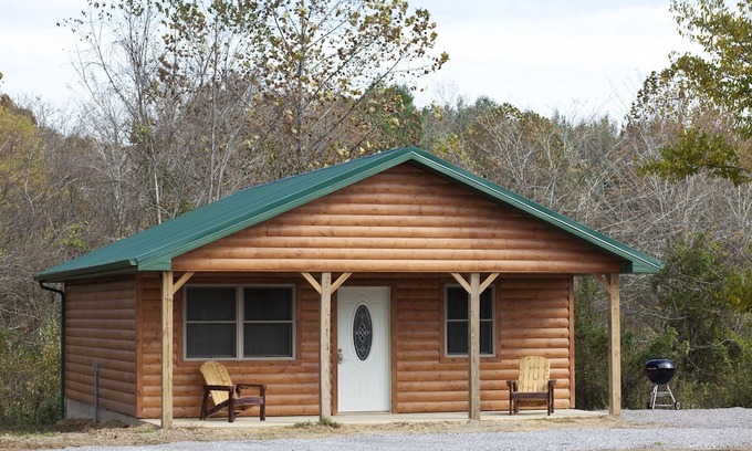 Equality Kabine | 2 BR Hot Tub Cabin- Closest Cabins to Garden of the Gods-Shawnee National Forest