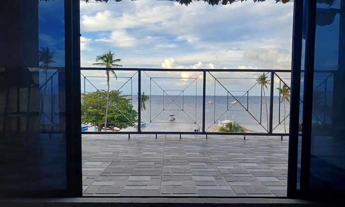 Panglao Wohnung | Penthouse Style Apartment Seaview & Beach (2-7 pax)