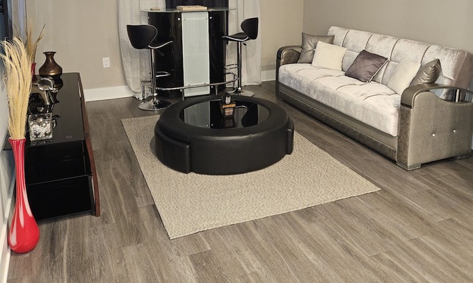 Covington Eigentumswohnung | Low Key Lux Apt, conveniently located right off I-20.