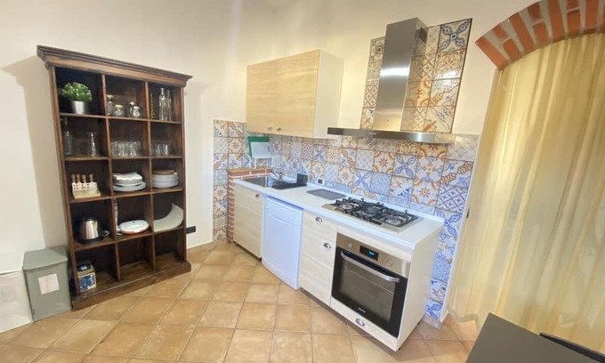 Trezzano Rosa Haus | The Discography, Elegant and Spacious for Groups