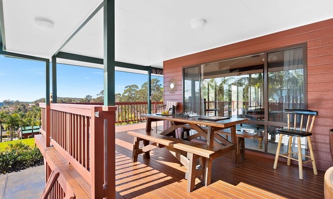 Surf Beach Haus | Coastal Escape At Surf Beach