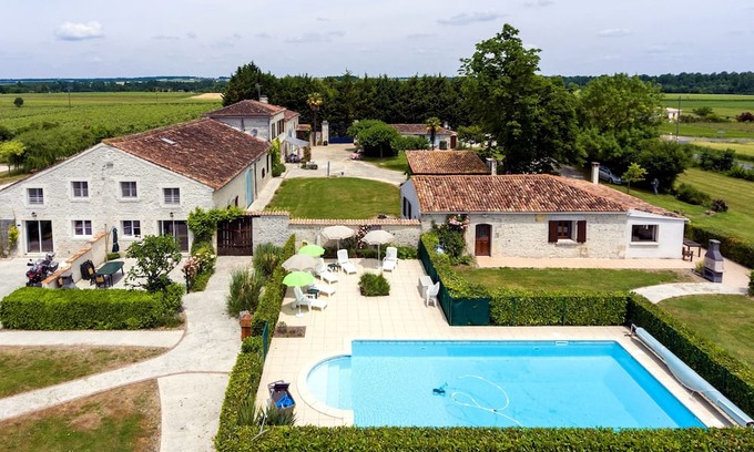 Brives-sur-Charente Wohnung | Le Vignoble, Appartement Avec vue sur Jardin