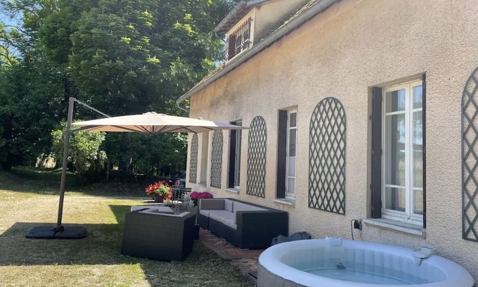 Coulanges-sur-Yonne Haus | Grande Propriété Avec Piscine sur Parc de Deux Hectares