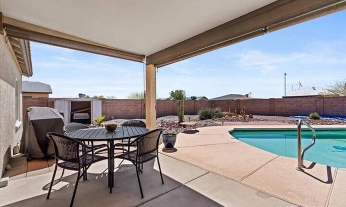 Arizona City Haus | Desert Oasis Retreat Pool Home