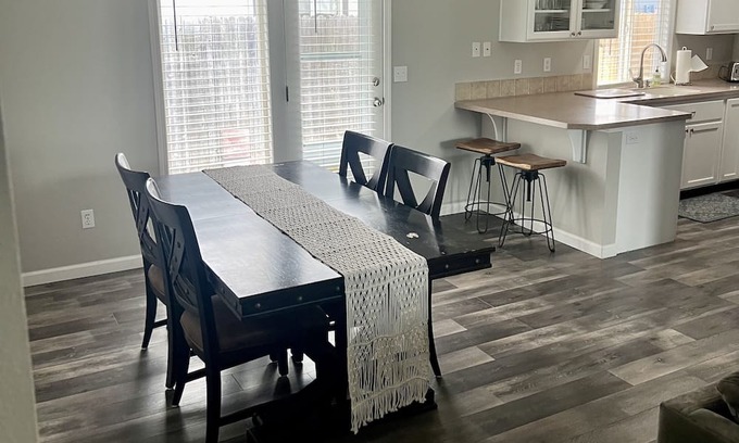 Southeast Boise Haus | Quiet and cozy SE BOI Home.Close to Hiking+River+Simplot sports complex+Micron.