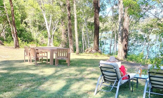 Urunga Wohnung | The Glade, peaceful studio among the trees on the river